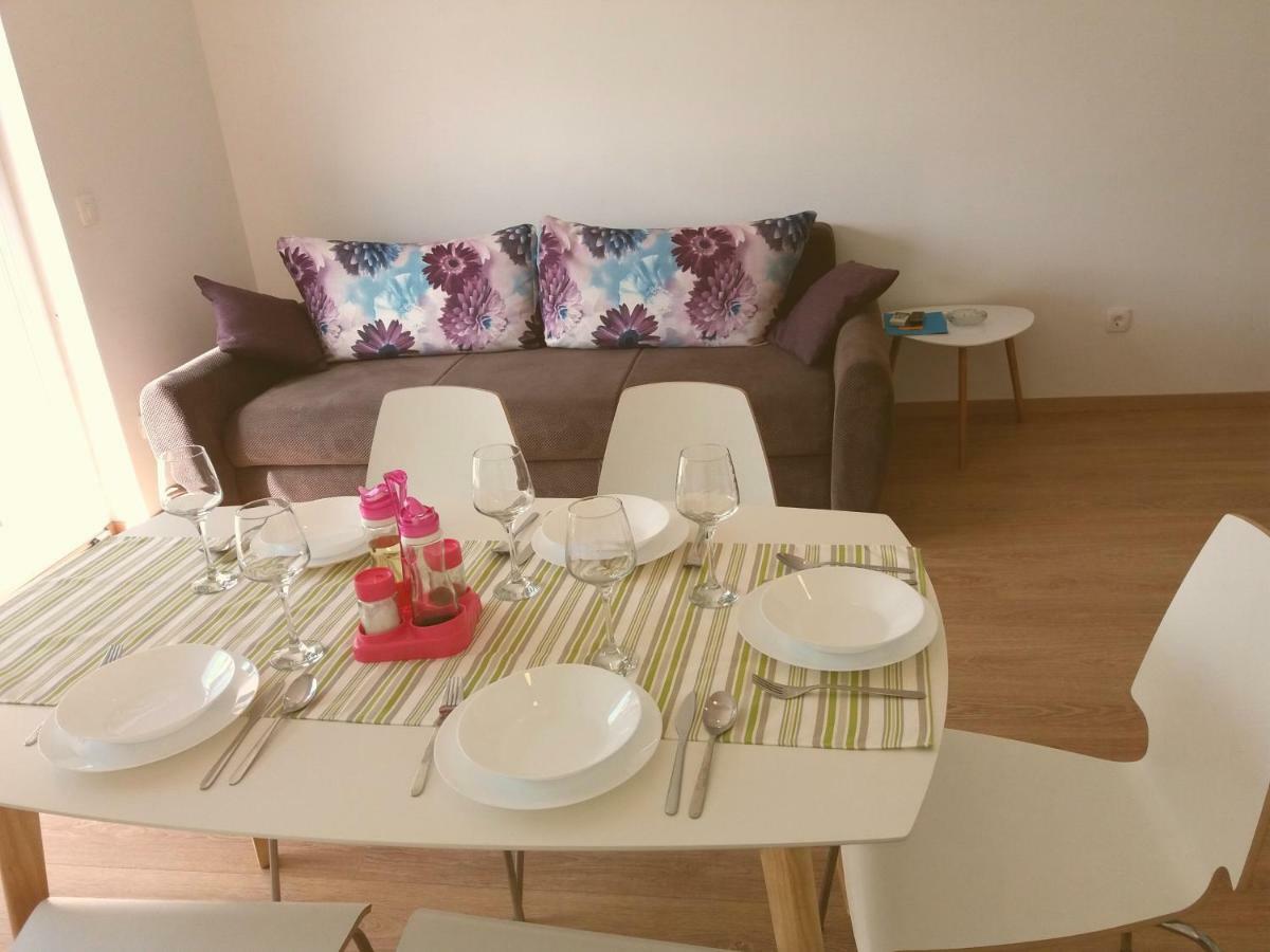 Apartments Mestrovic Лопар Екстериор снимка
